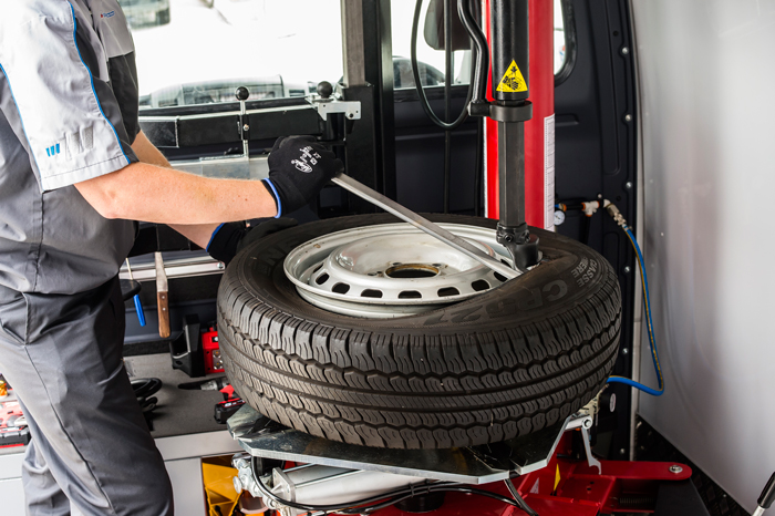 tyre fitting repair